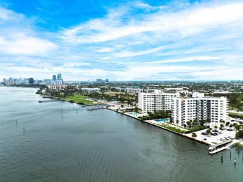 2800 N Flagler Drive