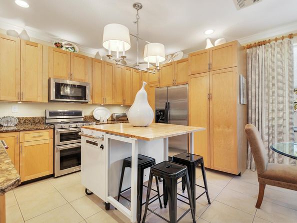 219 N L Street 111, Lake Worth Beach FL 33460