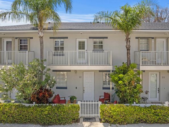 328 W Pine Street 22, Lantana FL 33462