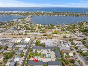 328 W Pine Street 22, Lantana FL 33462