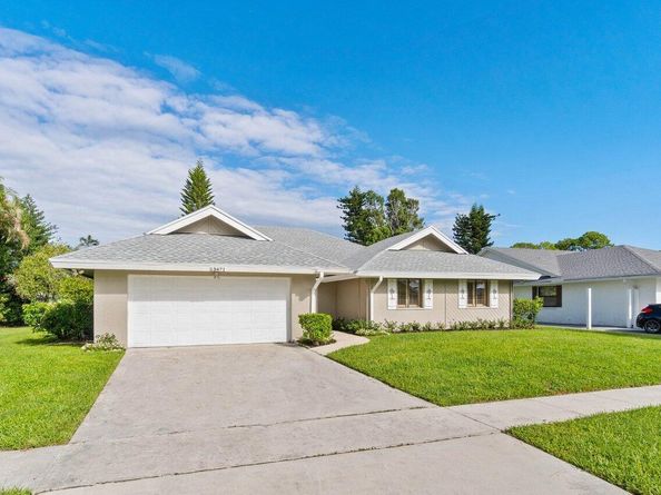 13471 Barberry Drive, Wellington FL 33414