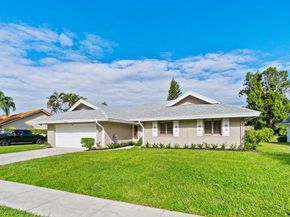 13471 Barberry Drive, Wellington FL 33414