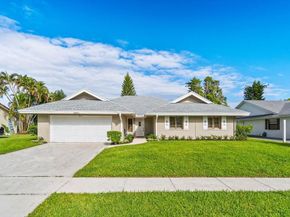 13471 Barberry Drive, Wellington FL 33414