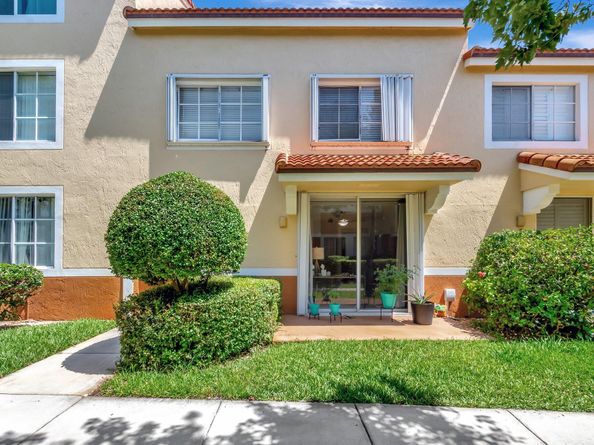 123 Yacht Club 104 Way 104, Hypoluxo FL 33462
