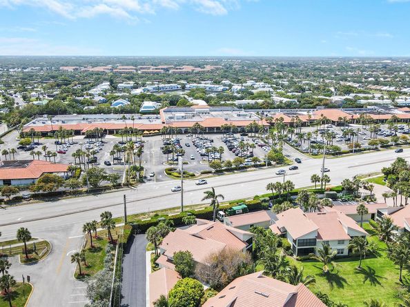 4161 S Us Highway 1 C2, Jupiter FL 33477