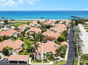 4161 S Us Highway 1 C2, Jupiter FL 33477