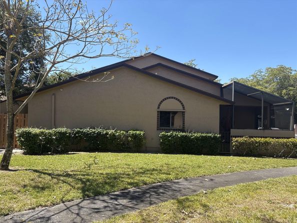 2206 NW 37th Ave 2206, Coconut Creek FL 33066