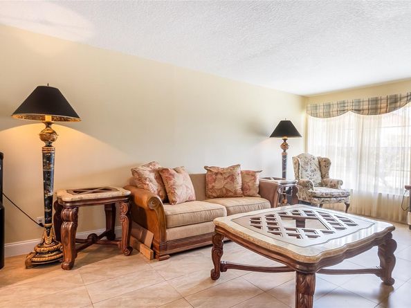 12013 Greenway Cir S 103, Royal Palm Beach FL 33411