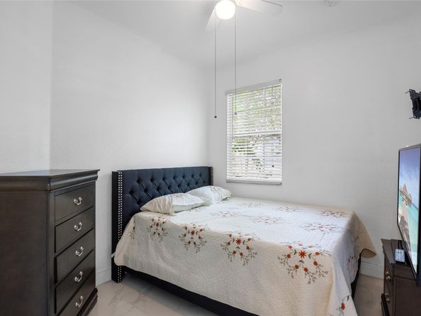 9130 Pershore Pl 9130, Tamarac FL 33321
