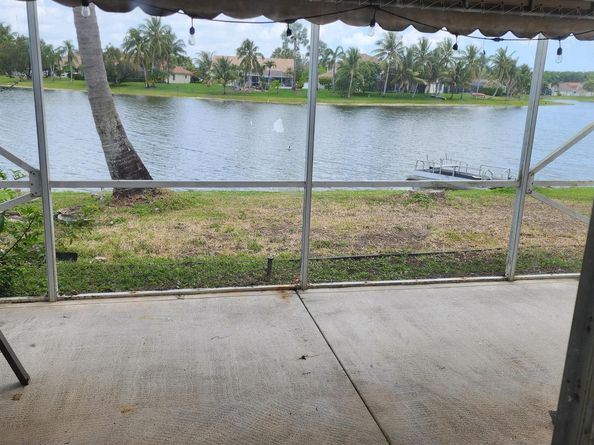 7823 Springfield Lake Drive, Lake Worth FL 33467
