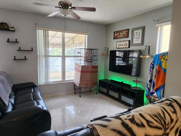 7823 Springfield Lake Drive, Lake Worth FL 33467