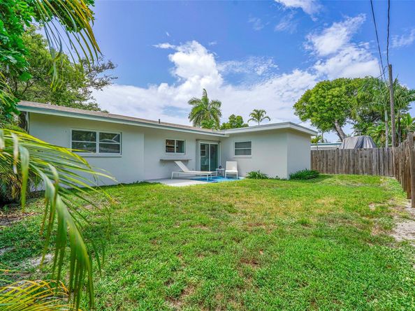 3460 NE 15th Ave, Oakland Park FL 33334