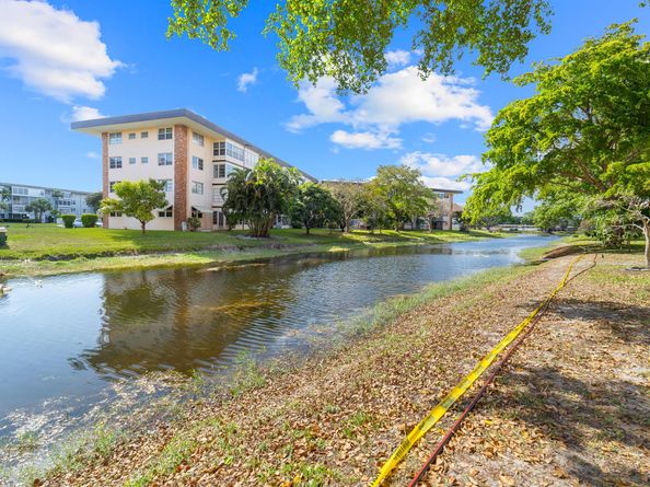 2951 NW 46th Avenue 306, Lauderdale Lakes FL 33313
