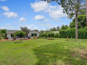 146 Village Circle, Jupiter FL 33458
