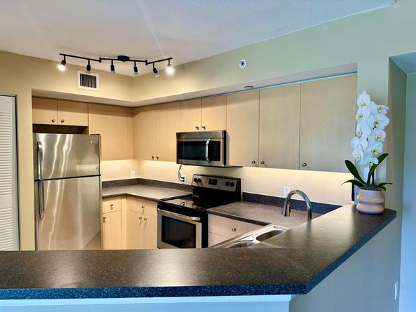 4151 San Marino Boulevard 308, West Palm Beach FL 33409