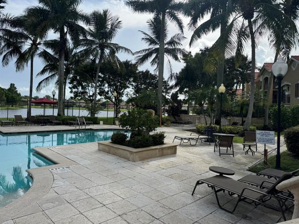 4151 San Marino Boulevard 308, West Palm Beach FL 33409