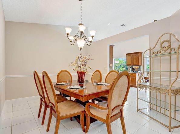 9955 NW 52nd St, Coral Springs FL 33076