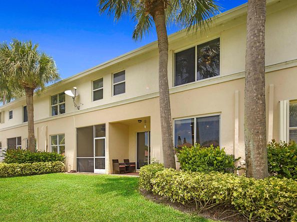 6147 Seminole Gardens Circle, Riviera Beach FL 33418