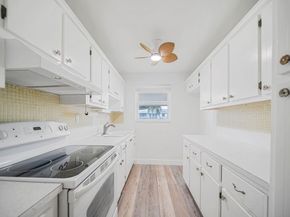 255 High Point Ct C, Boynton Beach FL 33435