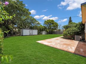 1851 SW 42nd Ter, Fort Lauderdale FL 33317