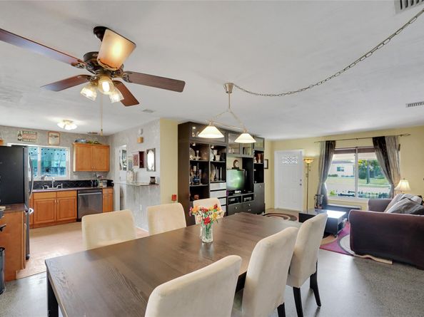 1851 SW 42nd Ter, Fort Lauderdale FL 33317