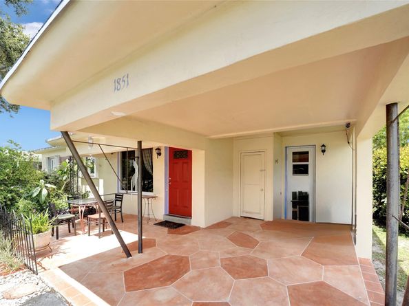 1851 SW 42nd Ter, Fort Lauderdale FL 33317