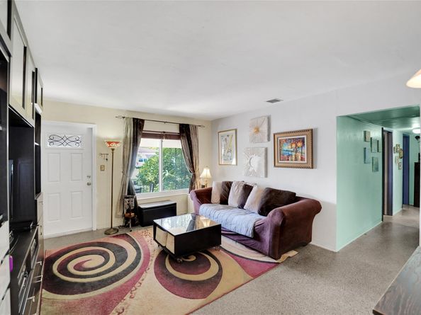 1851 SW 42nd Ter, Fort Lauderdale FL 33317