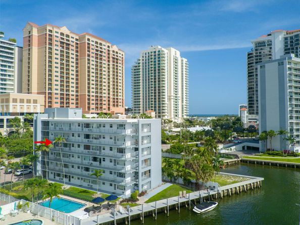 9 N Birch Rd 401, Fort Lauderdale FL 33304