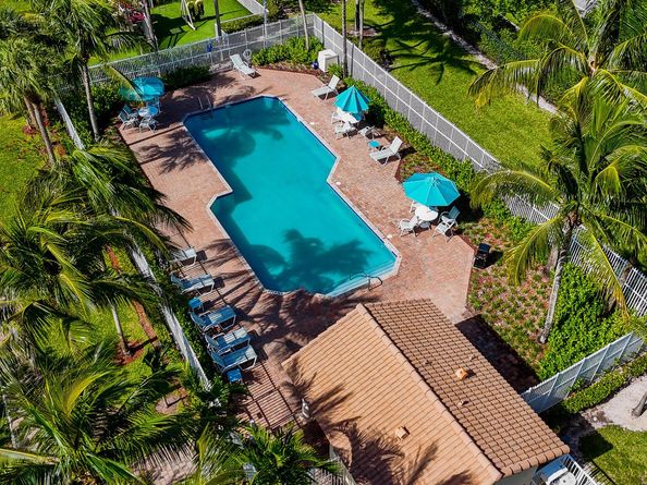 6036 Adriatic Way, West Palm Beach FL 33413