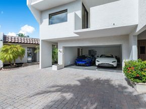 1222 Hillsboro Mile 24, Hillsboro Beach FL 33062