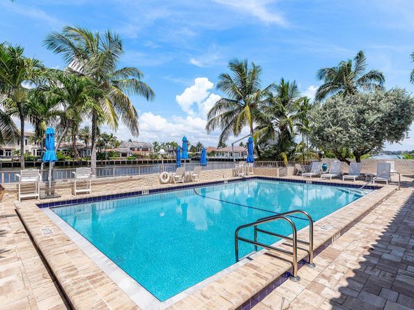 1222 Hillsboro Mile 24, Hillsboro Beach FL 33062