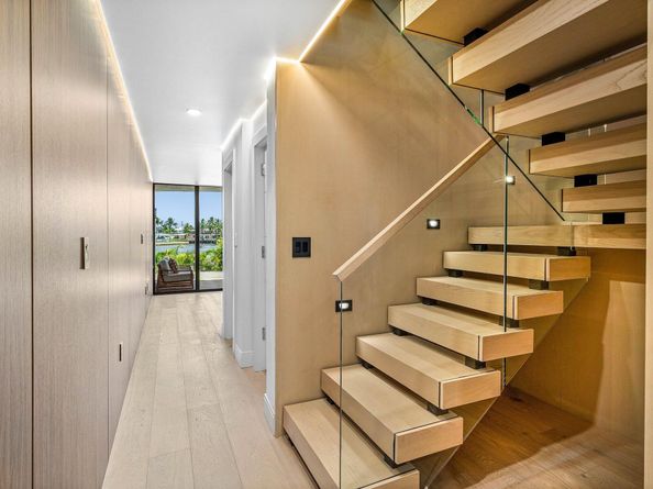 1222 Hillsboro Mile 24, Hillsboro Beach FL 33062