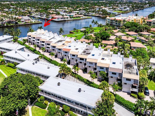 1222 Hillsboro Mile 24, Hillsboro Beach FL 33062