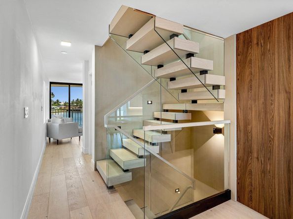 1222 Hillsboro Mile 24, Hillsboro Beach FL 33062