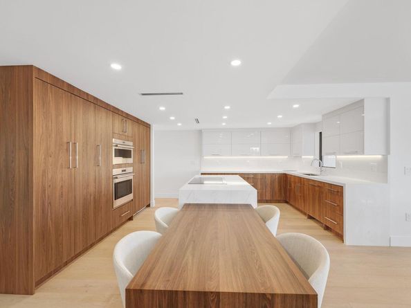 1222 Hillsboro Mile 24, Hillsboro Beach FL 33062