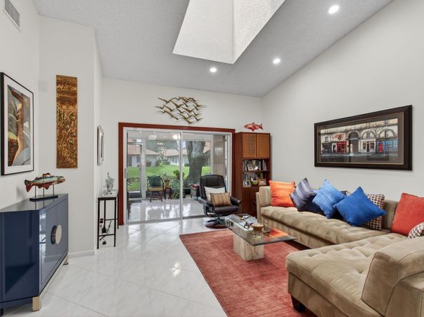 6368 Mill Pointe Circle, Delray Beach FL 33484