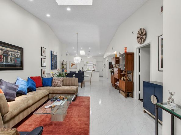 6368 Mill Pointe Circle, Delray Beach FL 33484