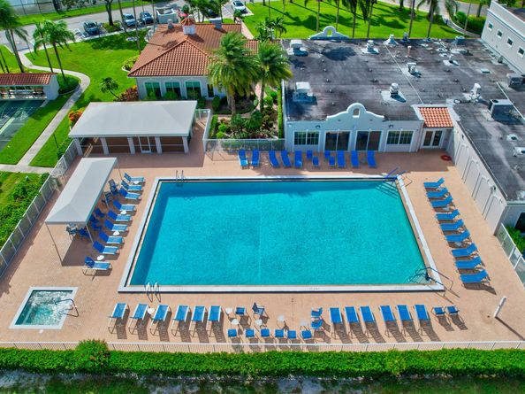 6368 Mill Pointe Circle, Delray Beach FL 33484