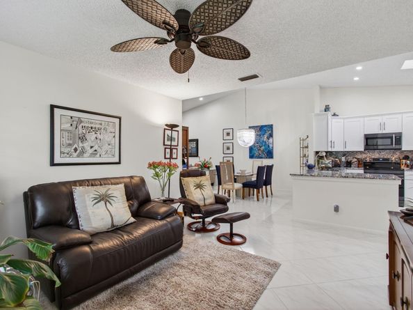6368 Mill Pointe Circle, Delray Beach FL 33484