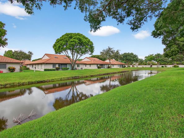 6368 Mill Pointe Circle, Delray Beach FL 33484