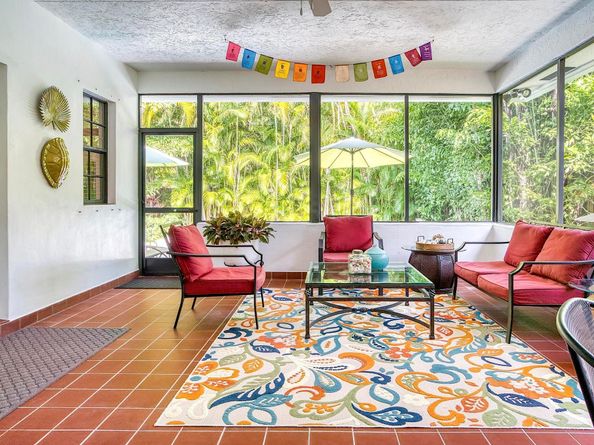 419 N Lakeside Drive, Lake Worth Beach FL 33460