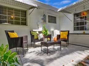 2510 NW 1st Ave, Pompano Beach FL 33064