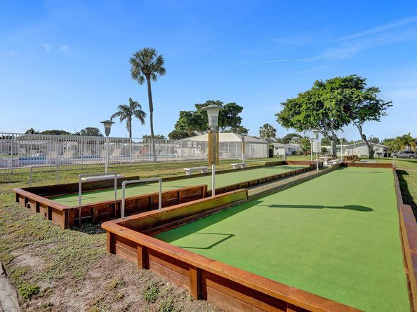 2510 NW 1st Ave, Pompano Beach FL 33064