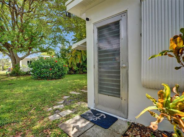 2510 NW 1st Ave, Pompano Beach FL 33064