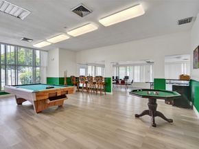 2510 NW 1st Ave, Pompano Beach FL 33064