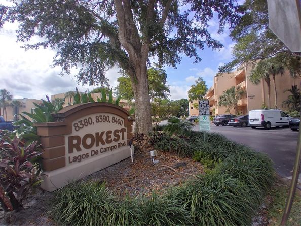 8390 Lagos De Campo Blvd 203, Tamarac FL 33321
