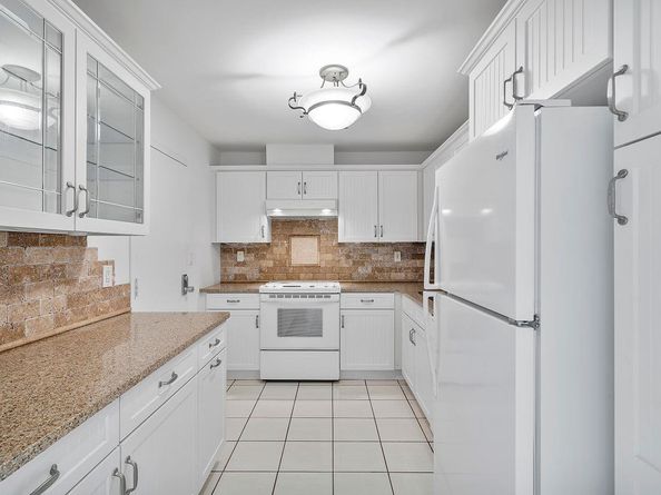 10777 W Sample Rd 611, Coral Springs FL 33065