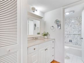 10777 W Sample Rd 611, Coral Springs FL 33065