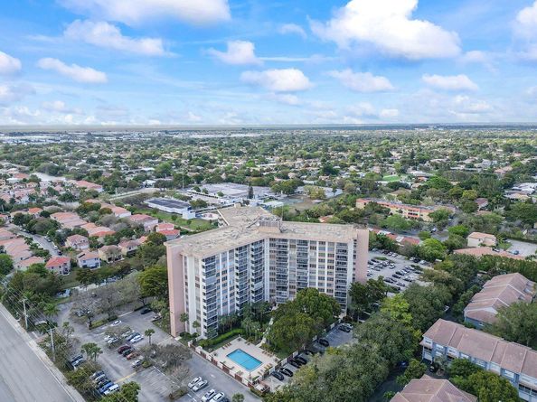 10777 W Sample Rd 611, Coral Springs FL 33065
