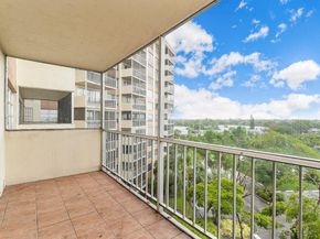 10777 W Sample Rd 611, Coral Springs FL 33065